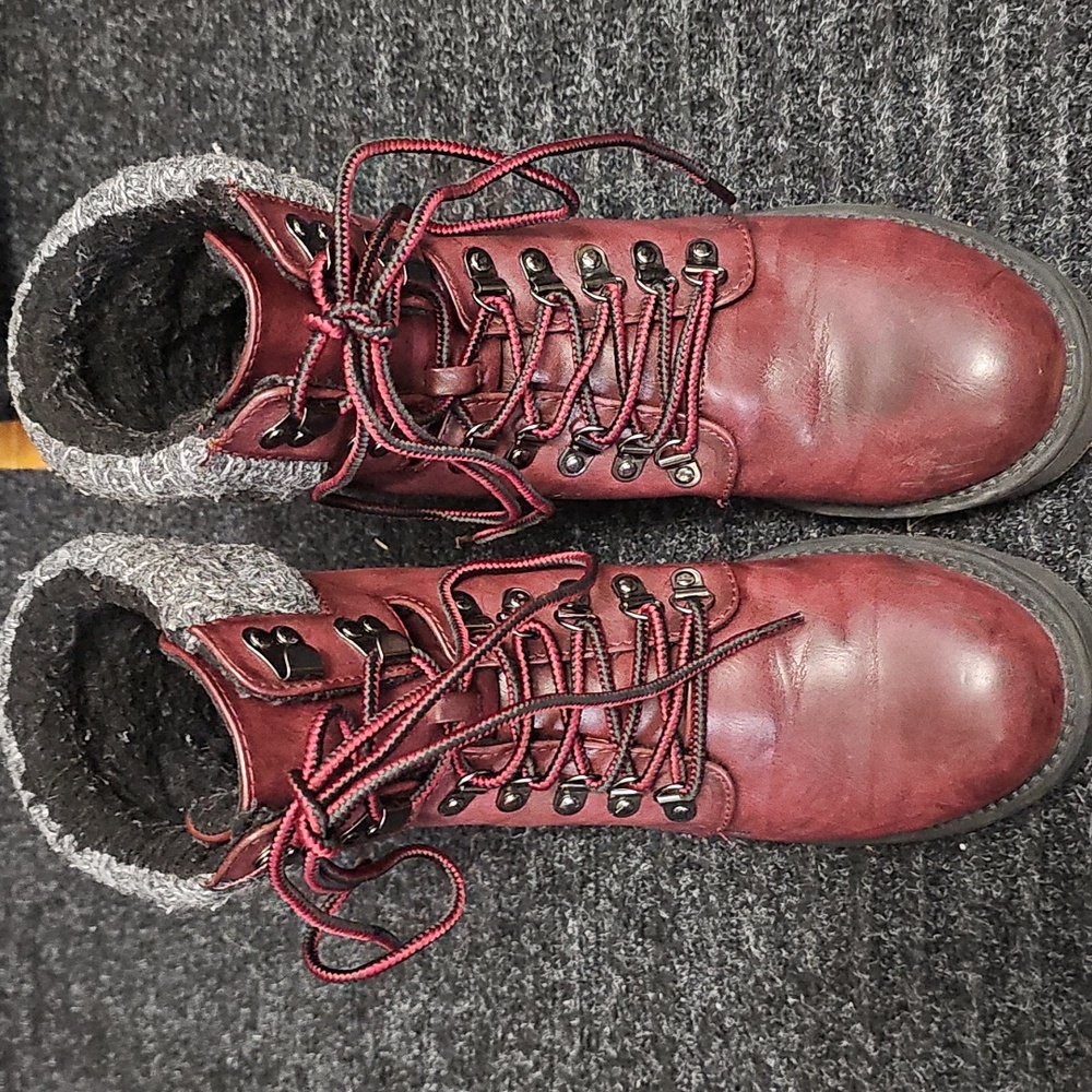 MIA Burgundy Boots 8.5 Womens - Picture 4 of 9